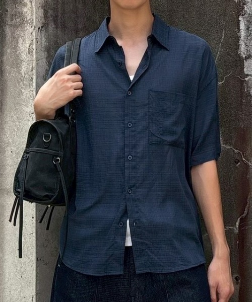 Chikashitsu +(チカシツプラス)の「【Chikashitsu +】carrot check half sleeve shirt (2color) / 【チカシツプラス】オーバーサイズキャロットチェック半袖シャツ(シャツ/ブラウス・メンズ・ブラック/ネイビー・ONE SIZE)」の11枚目の写真