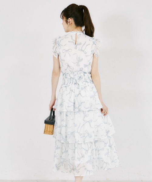 tocco closet(トッコ クローゼット)の「ウエストシャーリングリボンプリントシフォンティアードスカート(スカート・レディース・ピンク/ブラック・M)」の4枚目の写真