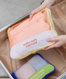 BIRTHDAY BAR | トラベルロゴ刺繍 圧縮ケース Mサイズ(ポーチ)