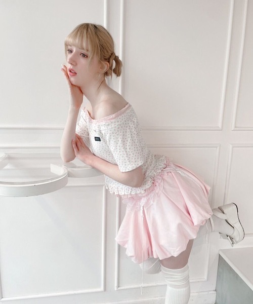 lilLilly(リルリリー)の「レースレイヤードトップス(Tシャツ/カットソー・レディース・アイボリー/ホワイト系その他/グレー・FREE)」の12枚目の写真