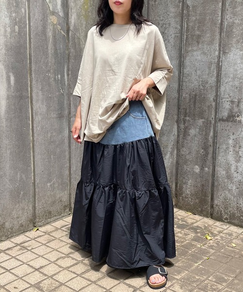 CRB（シーアールビー）の「デニム切替ティアードロングスカート（スカート・レディース・カーキ/ブラック/ブルー・F）」の7枚目の写真