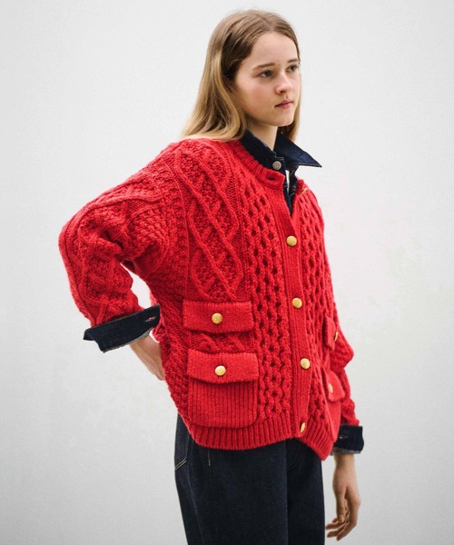 LENO（リノ）の「「LENO / リノ」ARAN KNIT CREW NECK CARDIGAN（ニット/セーター・レディース・ベージュ/オフホワイト/レッド/ブルー系その他・1）」の4枚目の写真