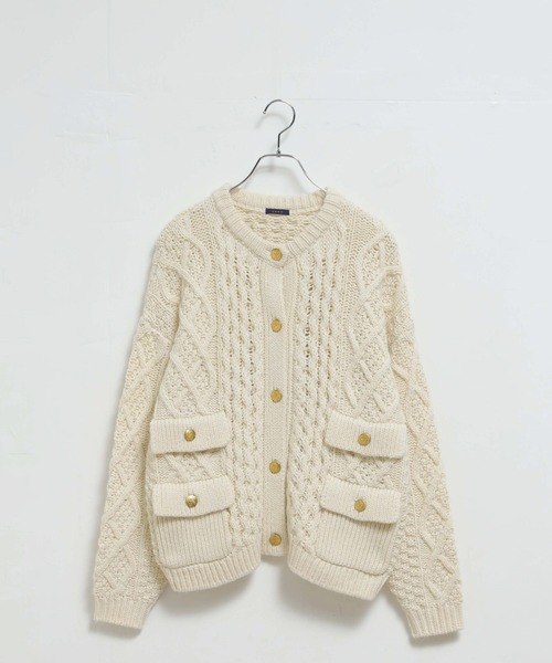 LENO（リノ）の「「LENO / リノ」ARAN KNIT CREW NECK CARDIGAN（ニット/セーター・レディース・ベージュ/オフホワイト/レッド/ブルー系その他・1）」の9枚目の写真