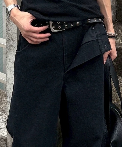 Lee fi Ne(リファイン)の「【Lee fi Ne】Phantom Dual Layer Jeans / 【リファイン】ファントムダブルレイヤードデニムパンツ<着用動画あり>(デニムパンツ・メンズ・ブラック・01/02)」の8枚目の写真
