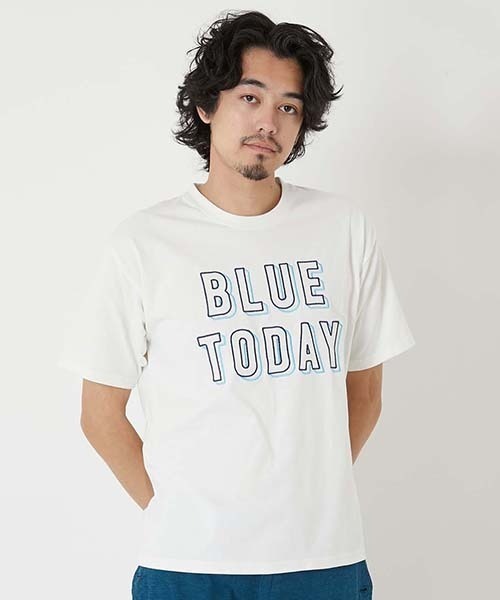 BLUE BLUE(ブルーブルー)の「gym master × BLUE BLUE /エンブロイダリー BLUE TODAY Tシャツ(Tシャツ/カットソー・メンズ・ブラック/ホワイト・L/M/S/XL)」の3枚目の写真