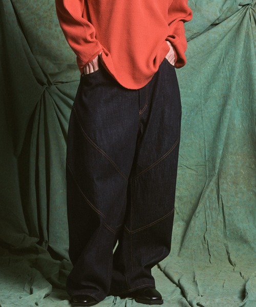 MAISON SPECIAL(メゾンスペシャル)の「《UNISEX》Ovoid Silhouette Prime-Wide Denim Pants/オボイドシルエットプライムワイドデニムパンツ【MAISON SPECIAL/メゾンスペシャル】■セットアップ対応■(デニムパンツ・メンズ・ネイビー/ブラック・2/1/0)」の1枚目の写真