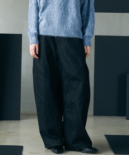 MAISON SPECIAL(メゾンスペシャル)の「《UNISEX》Ovoid Silhouette Prime-Wide Denim Pants/オボイドシルエットプライムワイドデニムパンツ【MAISON SPECIAL/メゾンスペシャル】■セットアップ対応■(デニムパンツ・メンズ・ネイビー/ブラック・2/1/0)」の2枚目の写真