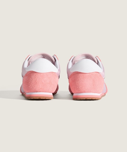 VANS(バンズ)の「キッズ スーパーロープロ / Super Lowpro Pale Petal Pink VN000Z34GSF1(スニーカー・キッズ・ライトピンク・1/2/11/3/12/13)」の4枚目の写真