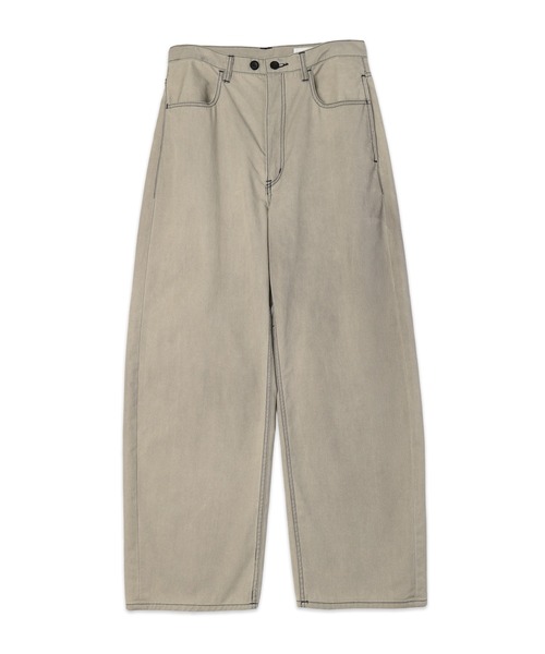 CULLNI(クルニ)の「Frosted Wash Chino Wide Curve Pants(デニムパンツ・メンズ・ベージュ系/カーキ系・1/2)」の2枚目の写真