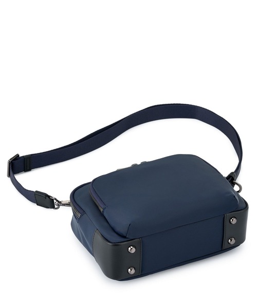 TUMI(トゥミ)の「【オンライン限定】VOYAGEUR 「テガン」クロスボディ(ショルダーバッグ・レディース・ダークネイビー・FREE)」の7枚目の写真
