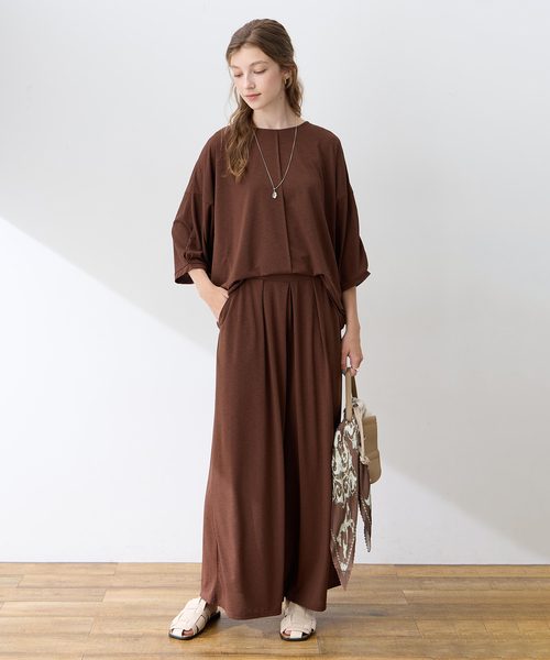 LE SOUK HOLIDAY(ルスークホリデー)の「リネンライクストレッチワイドパンツ【接触冷感・UVカット・後ろウエストゴム】(その他パンツ・レディース・ブラック/ダークブラウン/オフホワイト/ブラウン・M/L)」の18枚目の写真