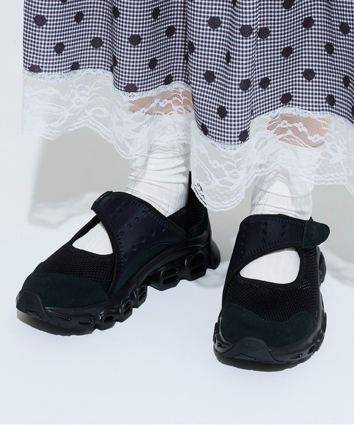 adidas(アディダス)の「Adifom メガジェーン / Adifom Megajane / アディダスオリジナルス adidas Originals(スニーカー・レディース・ブラック・22.0cm/22.5cm/23.0cm/23.5cm/24.0cm/24.5cm/25.0cm/25.5cm/26.0cm/26.5cm/27.0cm/27.5cm/28.0cm)」の3枚目の写真
