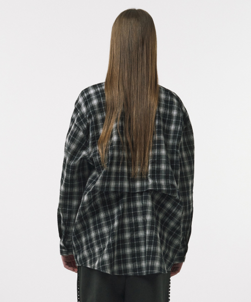 FOR THE WEATHER(フォーザウェザー)の「バックピンタックチェックシャツ(ブラック)(シャツ/ブラウス・レディース・その他・FREE)」の4枚目の写真