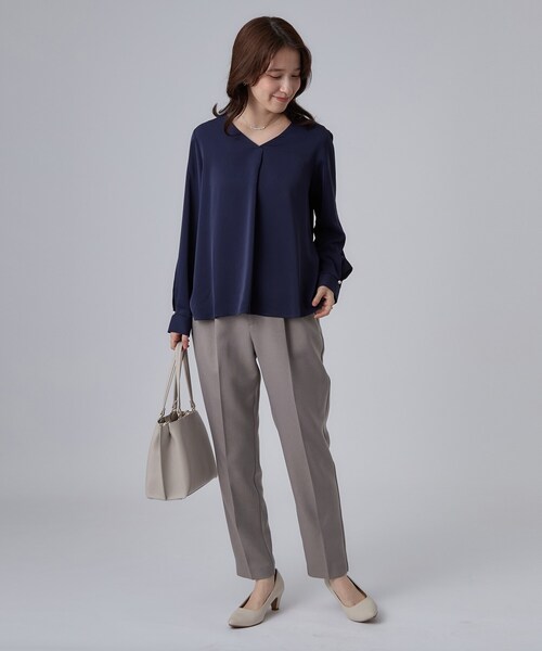 SHOO・LA・RUE(シューラルー)の「【セットアップ可/通勤/洗濯機可/SS-LL】タックテーパードパンツ(その他パンツ・レディース・ネイビー/ブラウン系その他・04/10/01/02/03)」の6枚目の写真
