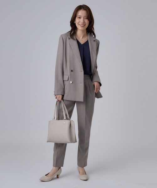 SHOO・LA・RUE(シューラルー)の「【セットアップ可/通勤/洗濯機可/SS-LL】タックテーパードパンツ(その他パンツ・レディース・ネイビー/ブラウン系その他・04/10/01/02/03)」の9枚目の写真