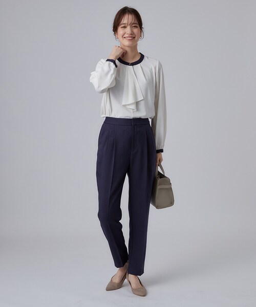 SHOO・LA・RUE(シューラルー)の「【セットアップ可/通勤/洗濯機可/SS-LL】タックテーパードパンツ(その他パンツ・レディース・ネイビー/ブラウン系その他・04/10/01/02/03)」の13枚目の写真