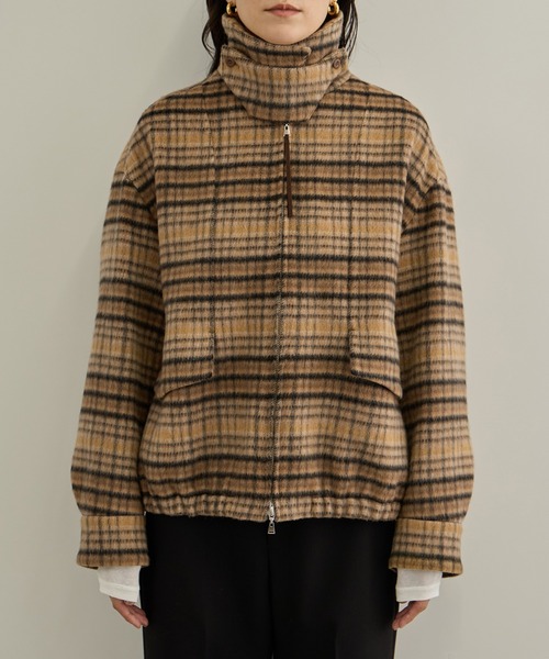 SALON adam et rope'(サロン アダム エ ロペ)の「MILIORアルパカシャギーチェックスタンドカラー ダブルジップブルゾン / セットアップ対応(ブルゾン・レディース・キャメル/チャコールグレー・FREE)」の16枚目の写真