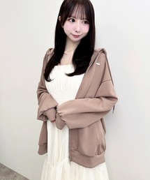 プレート付ラメダンボールダブルジップパーカー