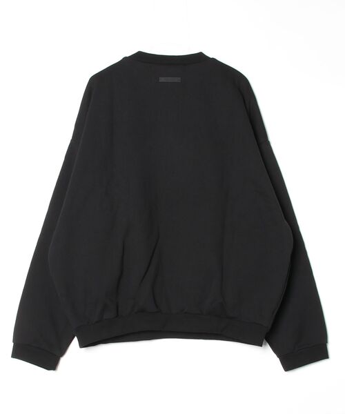 FOG ESSENTIALS(エフオージーエッセンシャルズ)の「"08"≪FOG ESSENTIALS≫裏起毛 スウェット フロントロゴ プルオーバー トレーナー(スウェット・メンズ・ブラック・XL/M/L)」の2枚目の写真