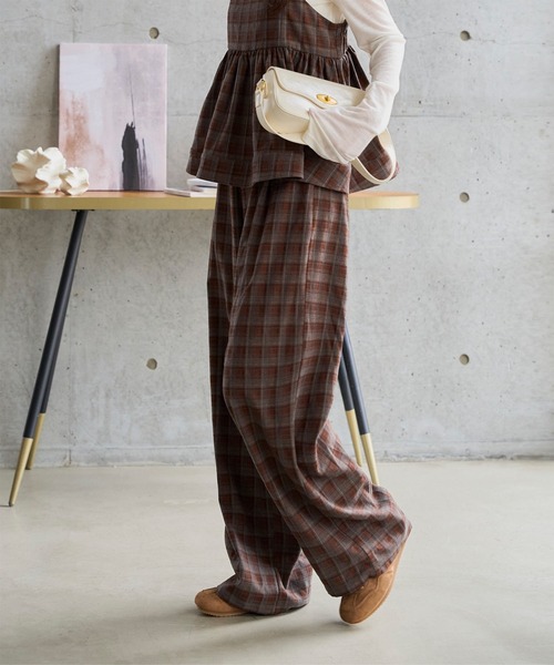 KOBE LETTUCE(コウベレタス)の「チェック柄ワイドパンツ(その他パンツ・レディース・ボルドー/グレー/ブラウン・M)」の12枚目の写真