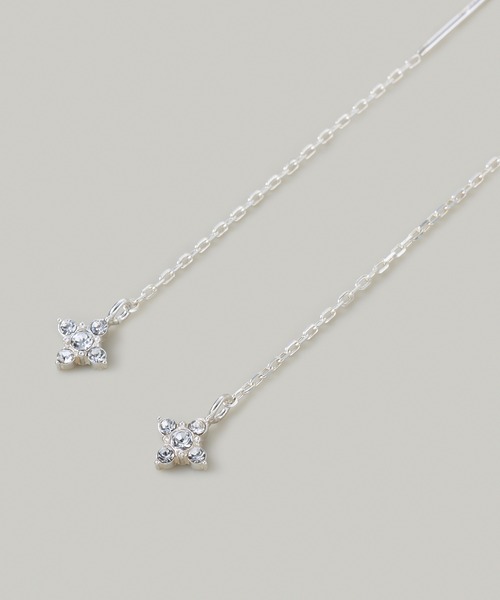 Jolie Toujours(ジョリトゥジュール)の「【金属アレルギー軽減】〈SV925〉クローバーアメリカンピアス(ピアス(両耳用)・レディース・シルバー・FREE)」の2枚目の写真