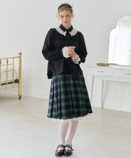 idem(イデム)の「pleats frill classical blouse / プリーツフリルブラウス(シャツ/ブラウス・レディース・ブラック/ホワイト・FREE)」の20枚目の写真