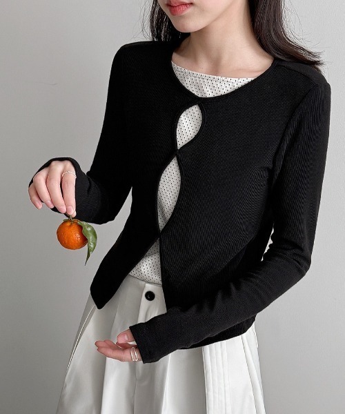 CHUN CHUN NOTES(チュンチュンノーツ)の「26AW/フェイクレイヤード カットアウトデザイン長袖トップス(Tシャツ/カットソー・レディース・パープル/ブラック・M)」の12枚目の写真