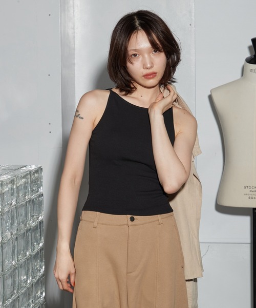 OFROOM(オフルーム)の「Cup-in Rib Cami|カップインリブキャミ(キャミソール・レディース・グレー/ブラック/ブラウン/ホワイト/オレンジ・FREE)」の20枚目の写真