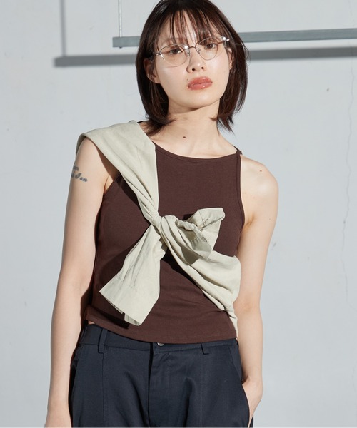 OFROOM(オフルーム)の「Cup-in Rib Cami|カップインリブキャミ(キャミソール・レディース・グレー/ブラック/ブラウン/ホワイト/オレンジ・FREE)」の8枚目の写真