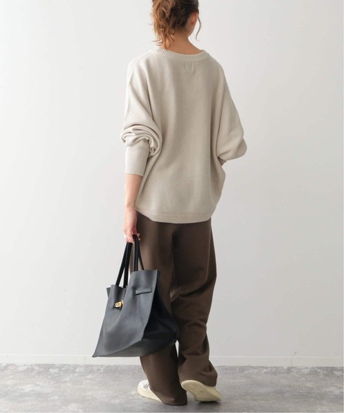 Spick & Span(スピックアンドスパン)の「《WEB限定 / 追加》バルキーヤーンドルマンロングリブニット(ニット/セーター・レディース・ホワイト×ホワイト/ブラック/レッド/ブラウン系その他・FREE)」の18枚目の写真