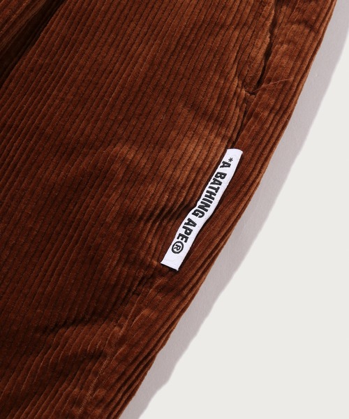 A BATHING APE（アベイシングエイプ）の「CORDUROY ELASTICATED RELAXED FIT PANTS（その他パンツ・メンズ・ネイビー/ブラウン・LARGE/X-LARGE/SMALL/MEDIUM）」の4枚目の写真