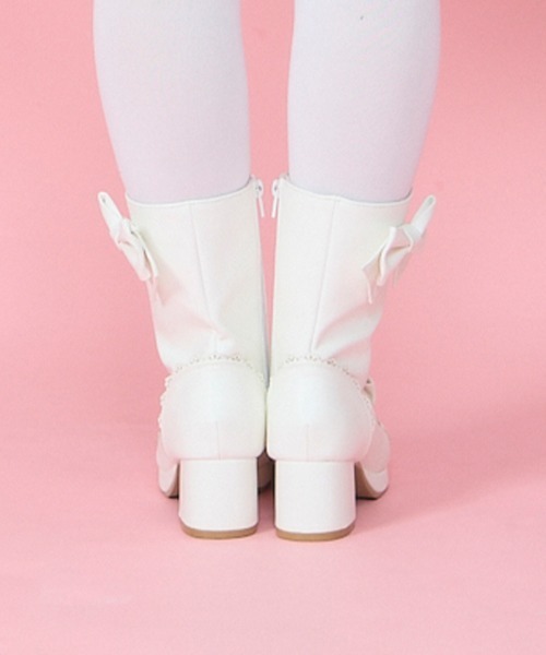 Chalmiere(シャルミエール)の「リボンミドルブーツ(ブーツ・レディース・ホワイト/ブラウン/ピンク・MEDIUM/LARGE)」の6枚目の写真
