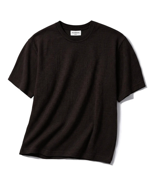 F.ILLUMINATE（フィルミネイト）の「デイリーゴルジクロップマッスルフィットTシャツ-5カラー（Tシャツ/カットソー・レディース・ホワイト/ブラック/ブラウン/グレー/ダークグレー・SMALL/X-LARGE/MEDIUM/LARGE）」の5枚目の写真