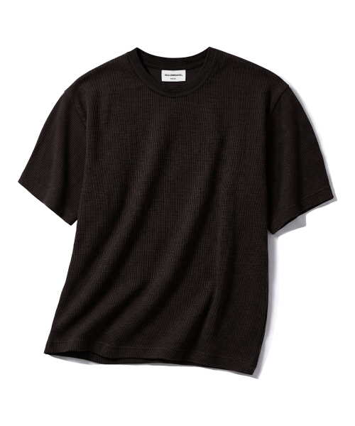 F.ILLUMINATE（フィルミネイト）の「デイリーゴルジクロップマッスルフィットTシャツ-5カラー（Tシャツ/カットソー・レディース・ホワイト/ブラック/ブラウン/グレー/ダークグレー・SMALL/X-LARGE/MEDIUM/LARGE）」の9枚目の写真