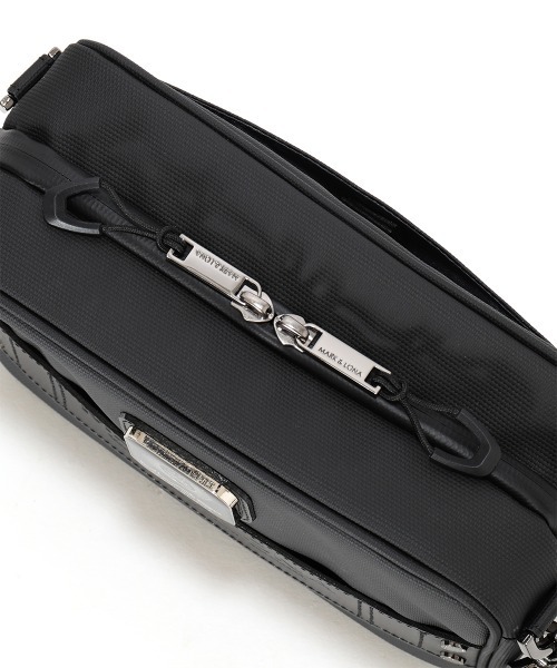 MARK & LONA(マークアンドロナ)の「DST Continental Trio 2Way Bag(クラッチバッグ・メンズ・ブラック・ONE)」の4枚目の写真