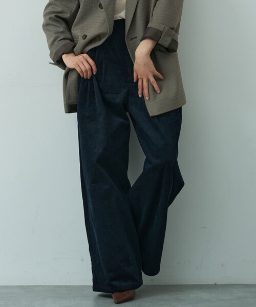 abahouse mavie(アバハウスマヴィ)の「【ベッキーコラボ】コールカーブパンツ(その他パンツ・レディース・ダークネイビー/ダークグリーン/ブラウン・38/36)」の12枚目の写真