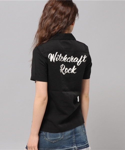 HYSTERIC GLAMOUR（ヒステリックグラマー）の「WITCHCRAFT ROCK刺繍 半袖ボーリングSH（シャツ/ブラウス・レディース・ホワイト/レッド系その他/ブラック・MEDIUM/SMALL）」の6枚目の写真