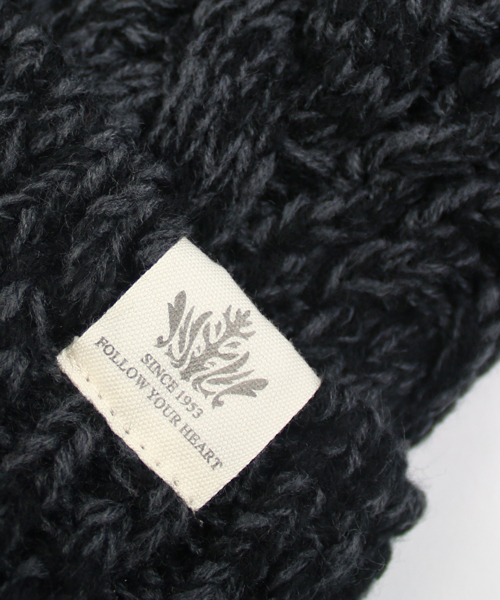reca（レカ）の「ケーブル編みニット帽（ニットキャップ/ビーニー・レディース・ネイビー/ブラウン/レッド系その他/ボルドー/ブラック系その他/ブラック/ブラウン系その他2/レッド系その他2/レッド系その他3/ブルー系その他2/ブラック系その他3/ブラック系その他2・FREE）」の20枚目の写真