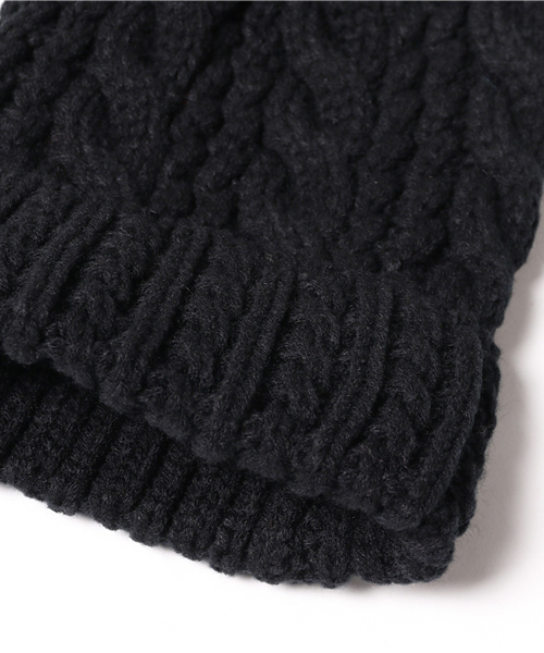 reca（レカ）の「ケーブル編みニット帽（ニットキャップ/ビーニー・レディース・ネイビー/ブラウン/レッド系その他/ボルドー/ブラック系その他/ブラック/ブラウン系その他2/レッド系その他2/レッド系その他3/ブルー系その他2/ブラック系その他3/ブラック系その他2・FREE）」の21枚目の写真