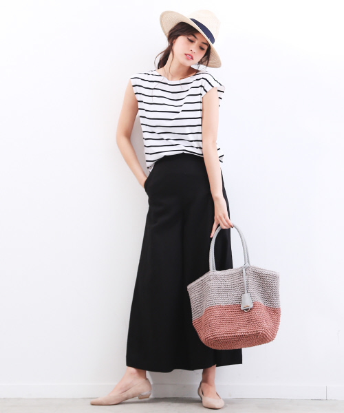 Au BANNISTER(オゥバニスター)の「【追加生産】AU/ボロネーゼカッターパンプス(パンプス・レディース・グレイッシュベージュ/ブラック/ピンク系その他/ベージュ/レッド/グレー・37/35/39/38/36/40/34)」の9枚目の写真