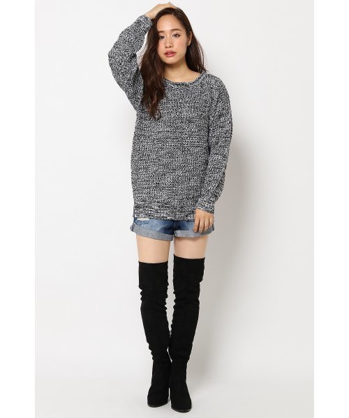 VENCEEXCHANGE（ヴァンスエクスチェンジ）の「アクリルBigワッフルニット            （ニット/セーター・レディース・ブラック/オフホワイト/グレー・MEDIUM）」の3枚目の写真