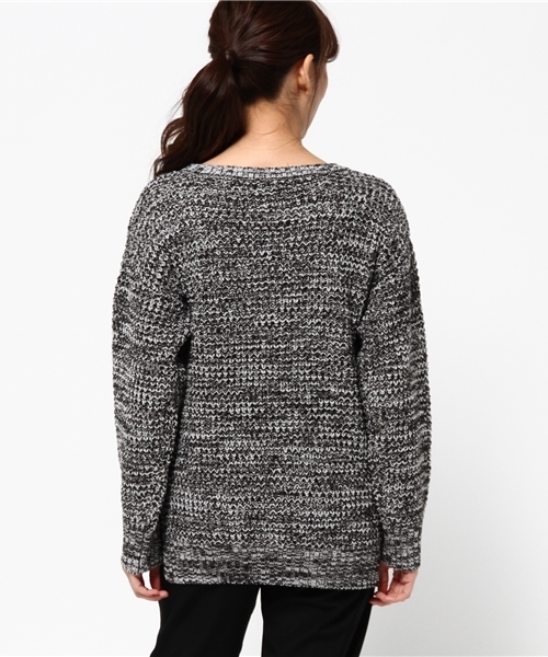 VENCEEXCHANGE（ヴァンスエクスチェンジ）の「アクリルBigワッフルニット            （ニット/セーター・レディース・ブラック/オフホワイト/グレー・MEDIUM）」の5枚目の写真