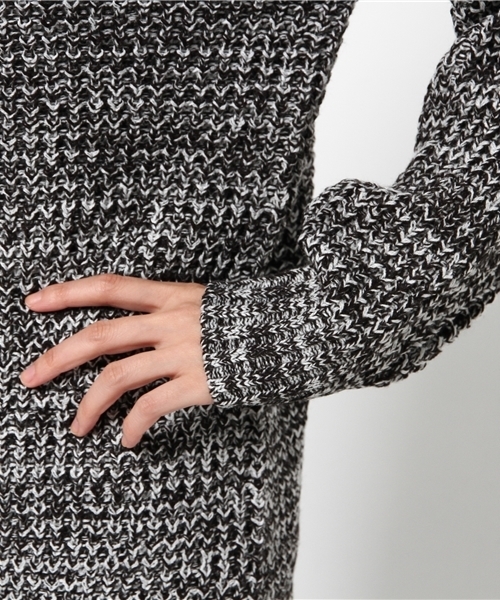 VENCEEXCHANGE（ヴァンスエクスチェンジ）の「アクリルBigワッフルニット            （ニット/セーター・レディース・ブラック/オフホワイト/グレー・MEDIUM）」の7枚目の写真