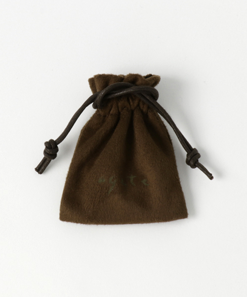 agete(アガット)の「K10フープピアス(ピアス(両耳用)・レディース・ゴールド・FREE)」の3枚目の写真