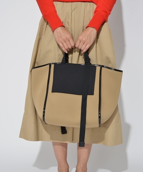 SOLPRESA（ソルプレーサ）の「ボンディングトートバッグ（トートバッグ・レディース・ベージュ/グレー/ピンク/ブラック・ONE SIZE）」の17枚目の写真