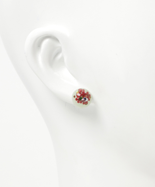 TONE SELECT GOODS（トーンセレクトグッズ）の「【rurururu】まんまるピアスM（ピアス（両耳用）・レディース・レッド/ピンク/グリーン/ラメ・FREE）」の5枚目の写真