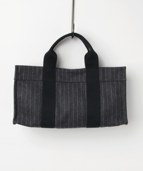 AMERICAN RAG CIE(アメリカンラグシー)の「RUE DE VERNEUIL ルーデュ ベルネイユ / ストライプウールトートバック(ハンドバッグ・レディース・グレー・FREE)」の3枚目の写真