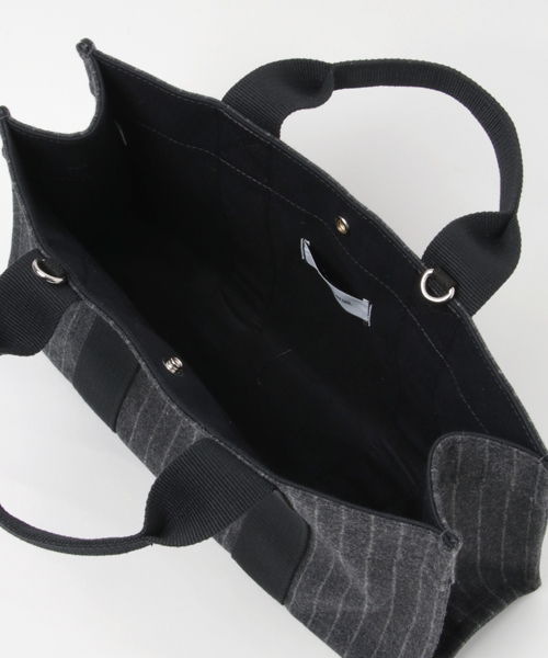 AMERICAN RAG CIE(アメリカンラグシー)の「RUE DE VERNEUIL ルーデュ ベルネイユ / ストライプウールトートバック(ハンドバッグ・レディース・グレー・FREE)」の5枚目の写真