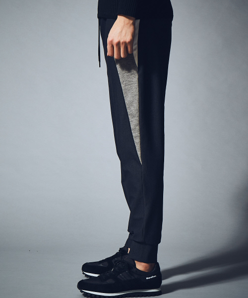 5351 POUR LES HOMMES(ゴーサンゴーイチプールオム)の「ハイテンション裏毛パンツ(その他パンツ・メンズ・ブルー/ブラック/ホワイト×ブラック・44/46/48)」の5枚目の写真