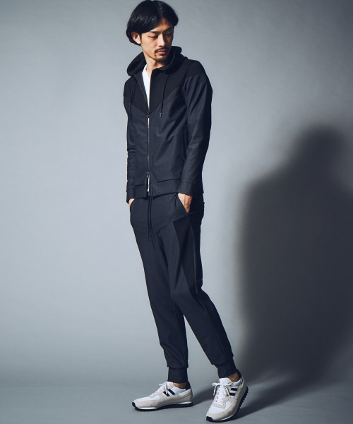 5351 POUR LES HOMMES(ゴーサンゴーイチプールオム)の「ハイテンション裏毛パンツ(その他パンツ・メンズ・ブルー/ブラック/ホワイト×ブラック・44/46/48)」の18枚目の写真